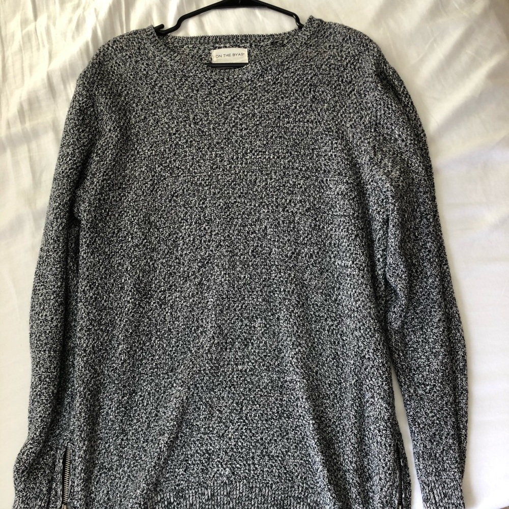 Knit sweater